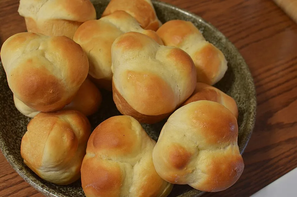 Buttery Dinner Rolls recipe
