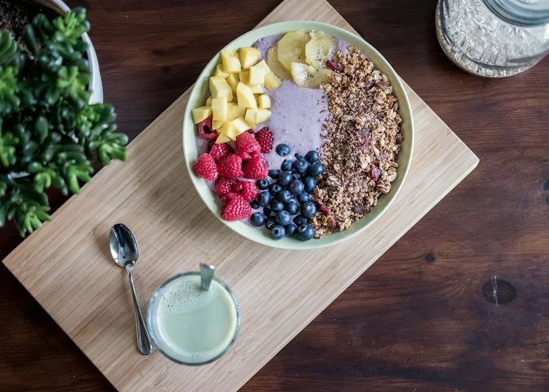 Quick Yogurt Parfait recipe